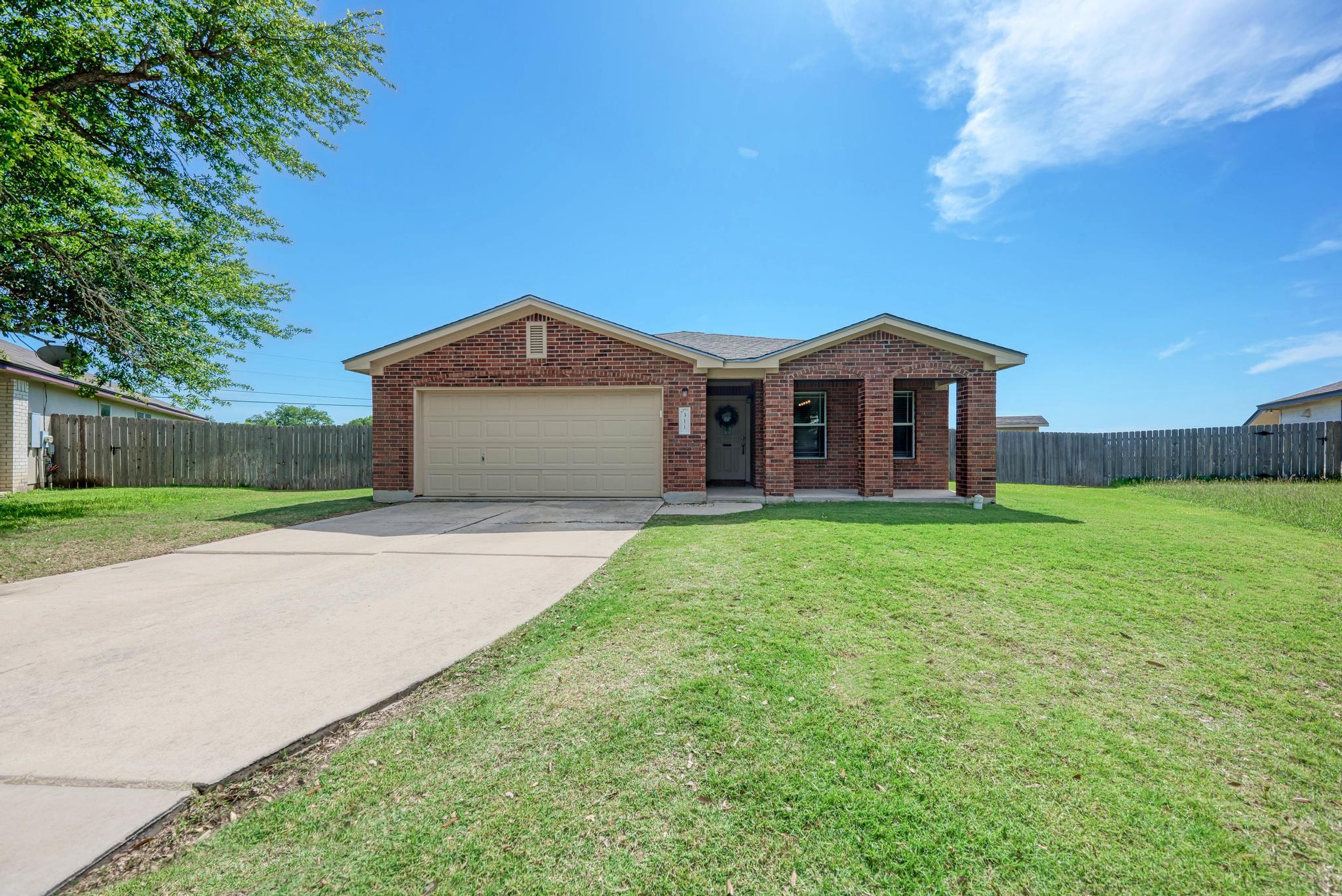 311 Creek Ledge Drive Hutto TX 78634