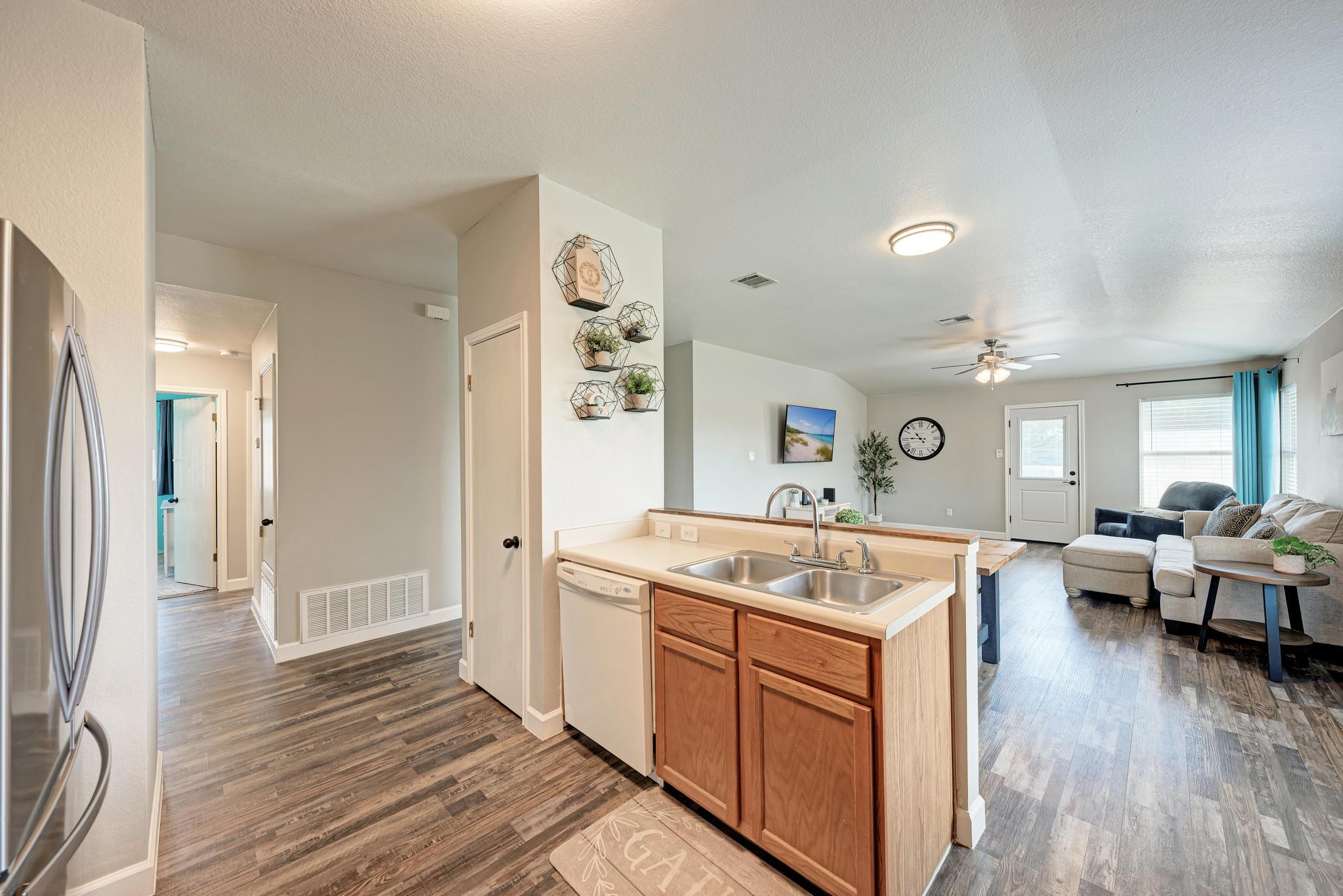 311 Creek Ledge Drive Hutto TX 78634