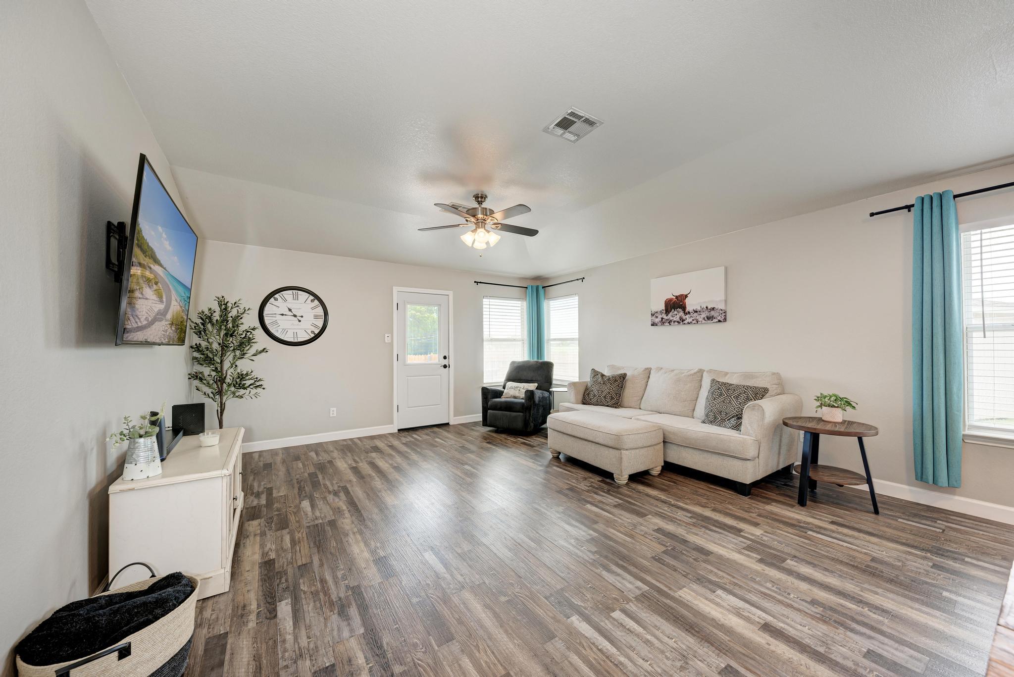 311 Creek Ledge Drive Hutto TX 78634