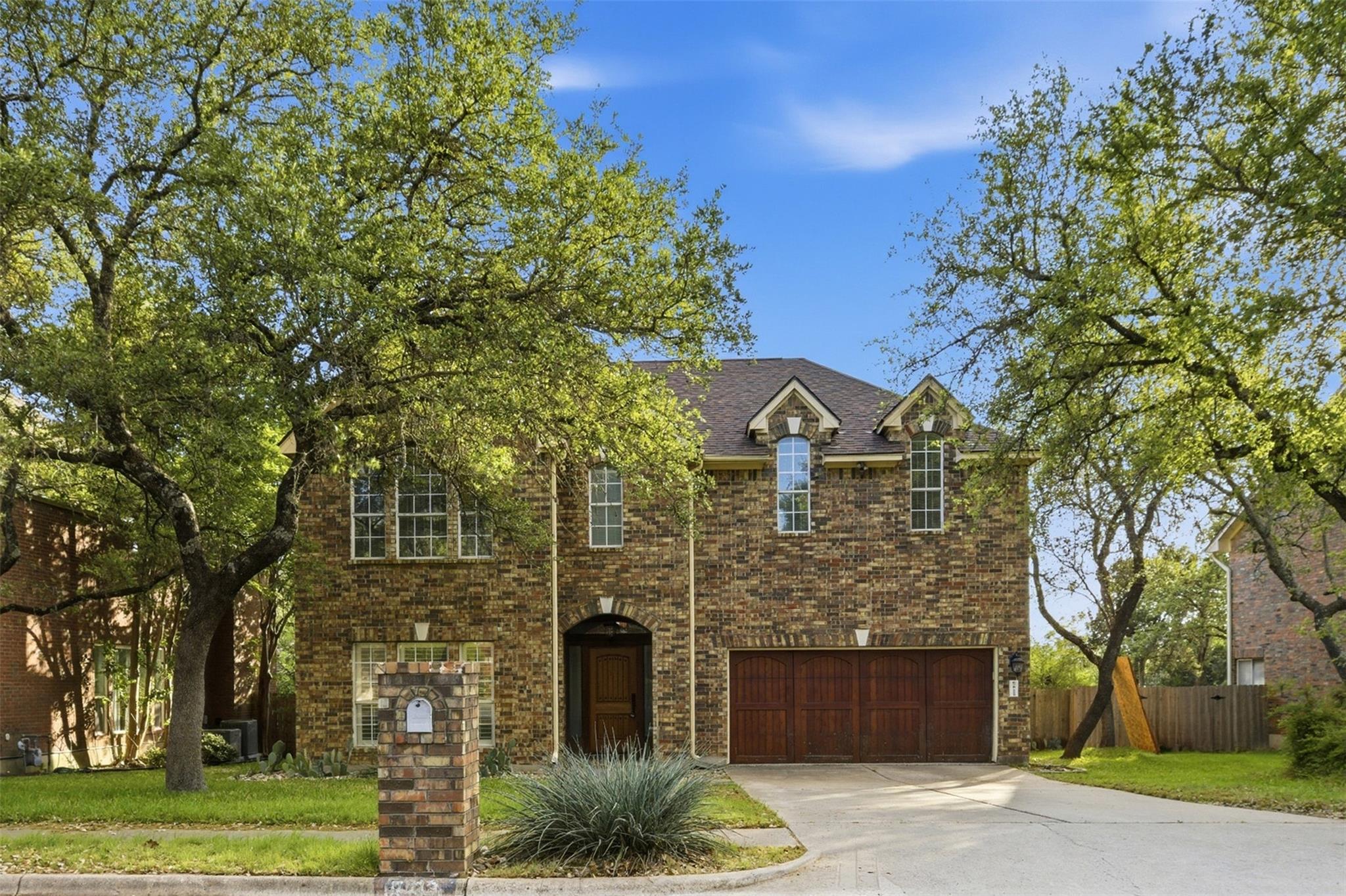 5813 Miramonte Drive Austin TX 78759