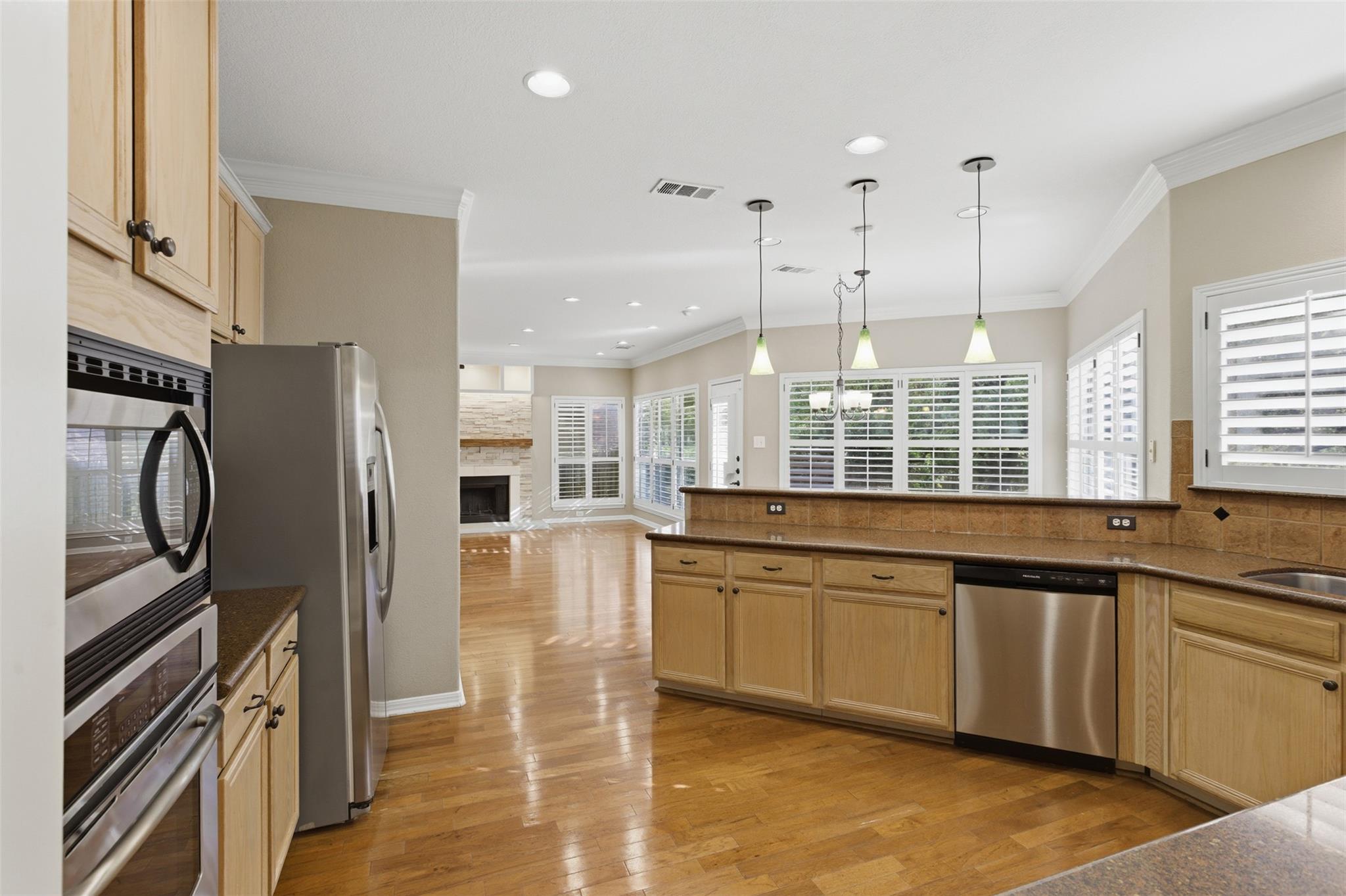 5813 Miramonte Drive Austin TX 78759