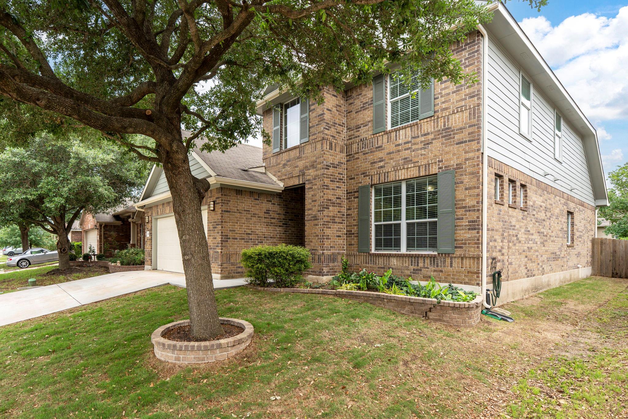 256 Willow City Valley Buda TX 78610