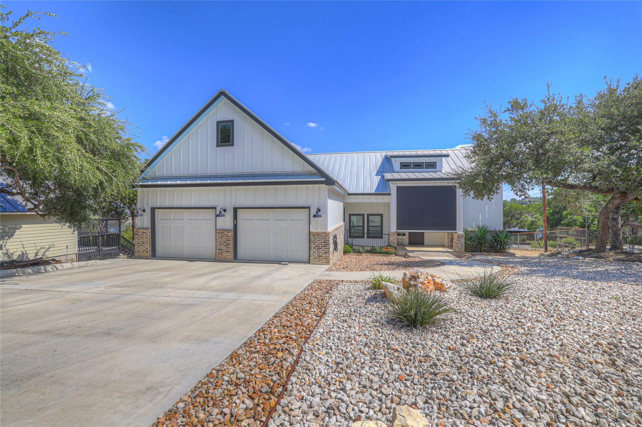1799 Lakeside Drive W Canyon Lake TX 78133