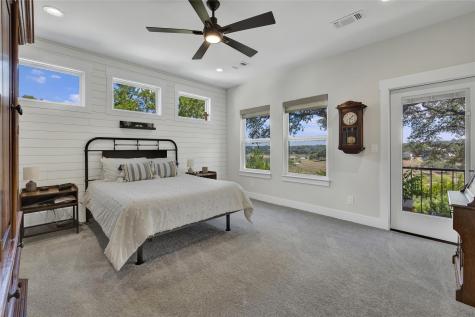 1799 Lakeside Drive W Canyon Lake TX 78133