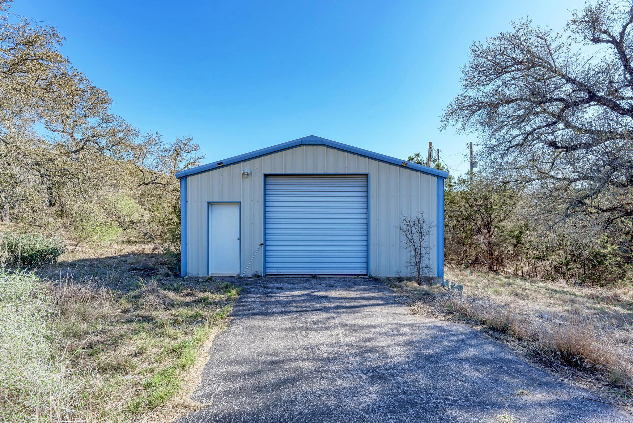 330 Juniper Trail Kingsland TX 78639