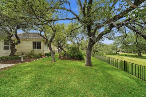 2016 Lakeway Boulevard Lakeway TX 78734