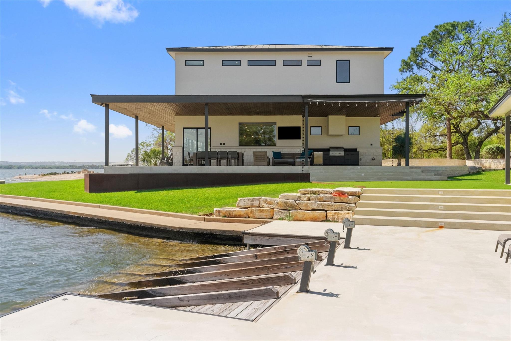 421 Hillview Drive Granite Shoals TX 78654