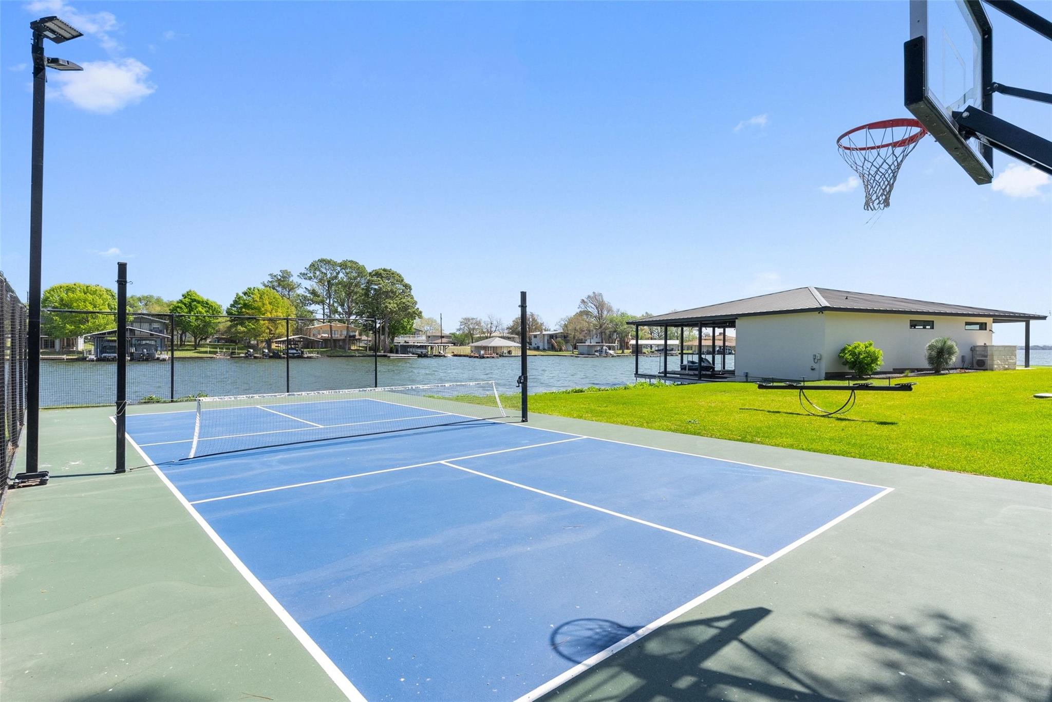 421 Hillview Drive Granite Shoals TX 78654