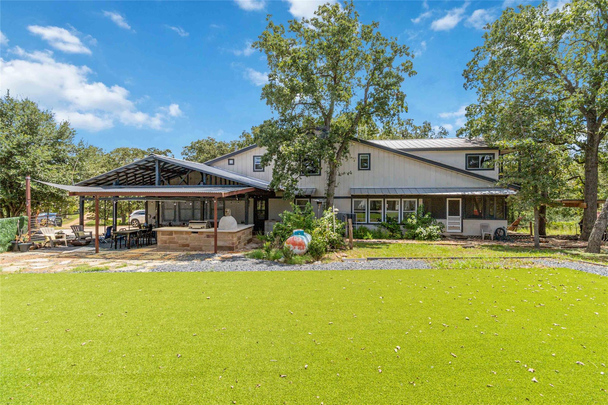 180 Ironstone Road Smithville TX 78957