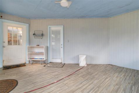 180 Ironstone Road Smithville TX 78957