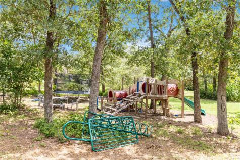 180 Ironstone Road Smithville TX 78957
