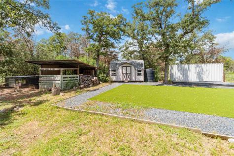 180 Ironstone Road Smithville TX 78957
