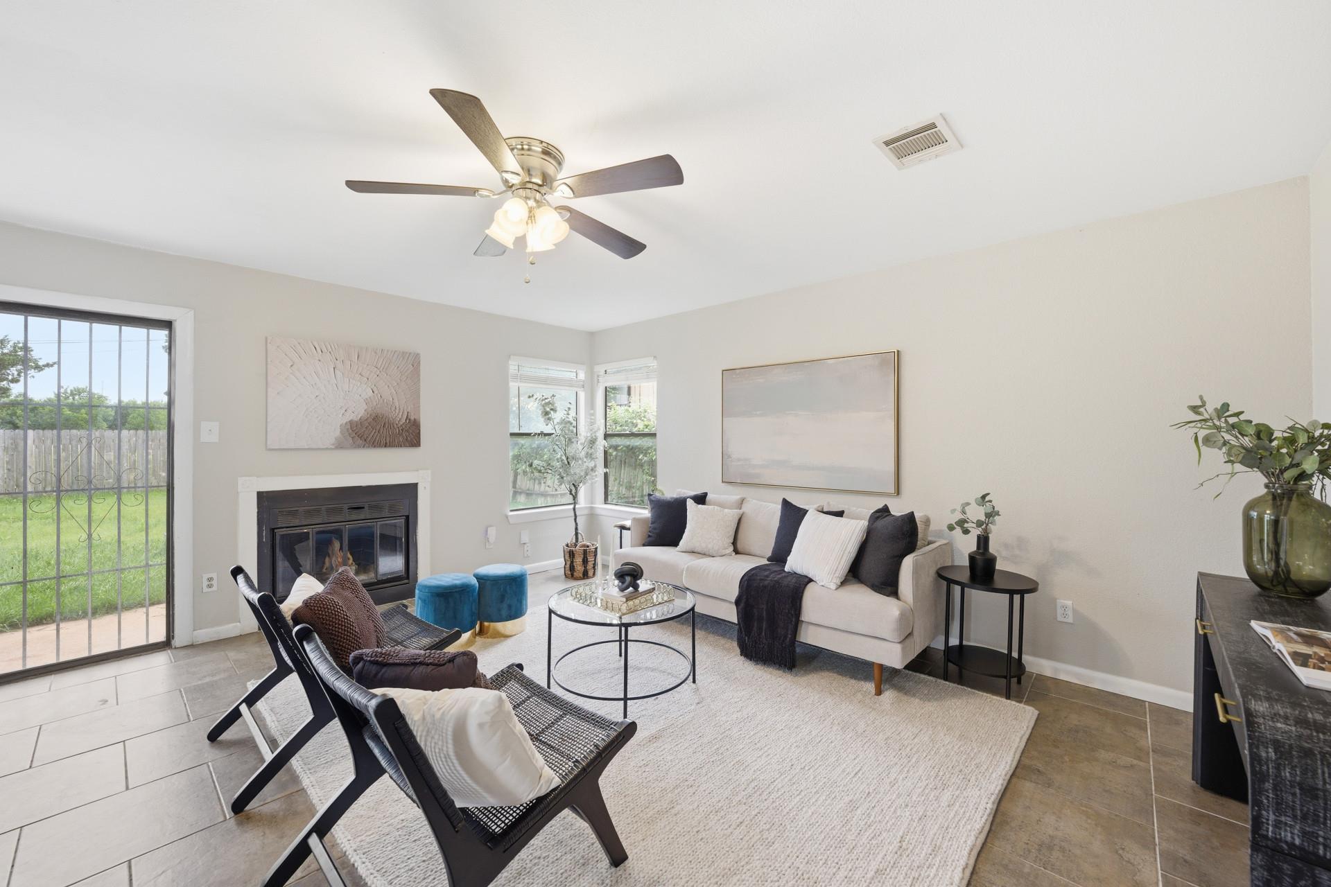 1701 Hunters Trail Round Rock TX 78681