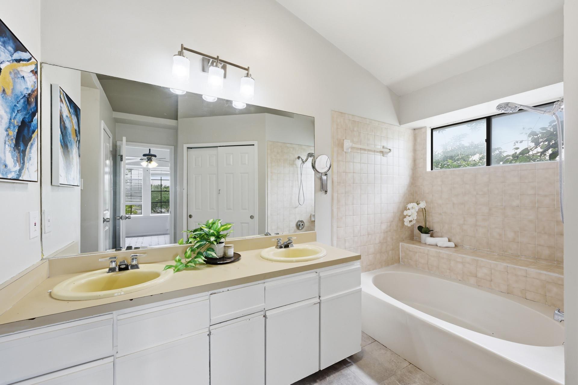 1701 Hunters Trail Round Rock TX 78681