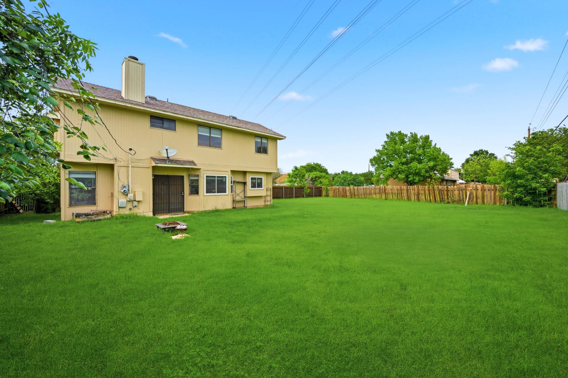 1701 Hunters Trail Round Rock TX 78681