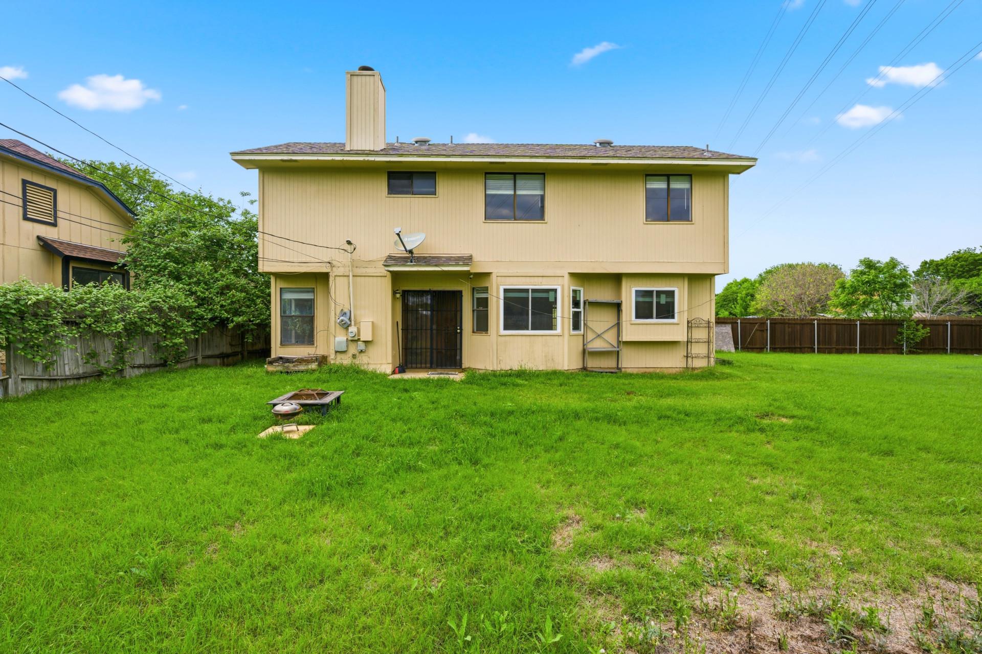 1701 Hunters Trail Round Rock TX 78681
