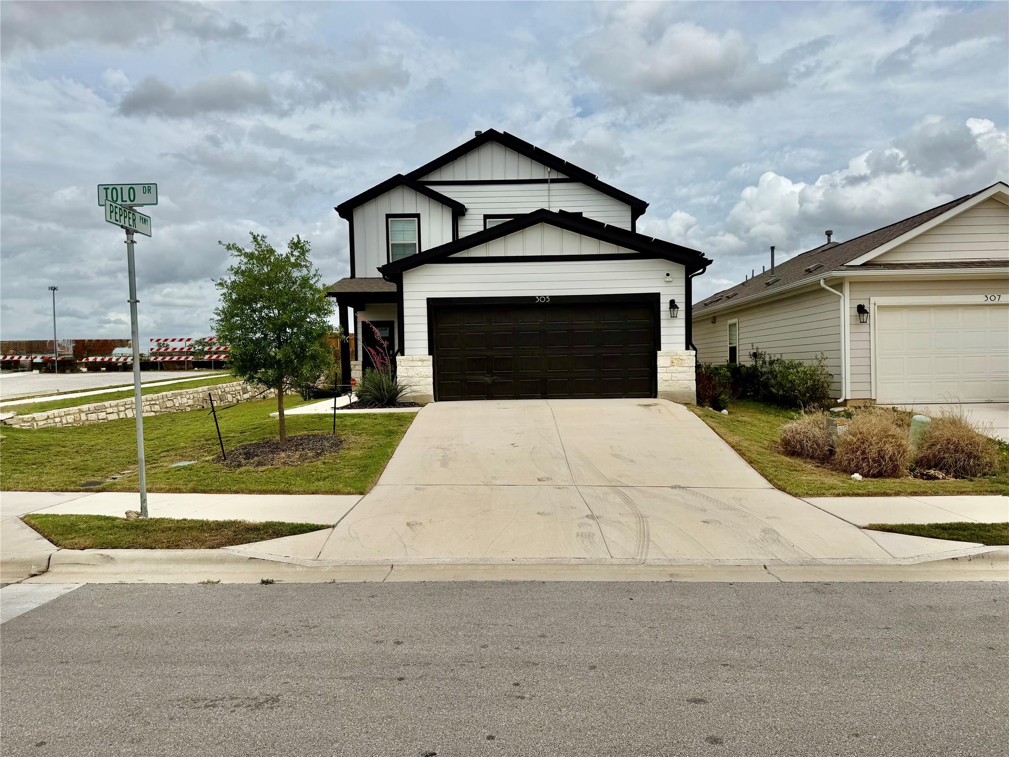 305 Tolo Drive Elgin TX 78621