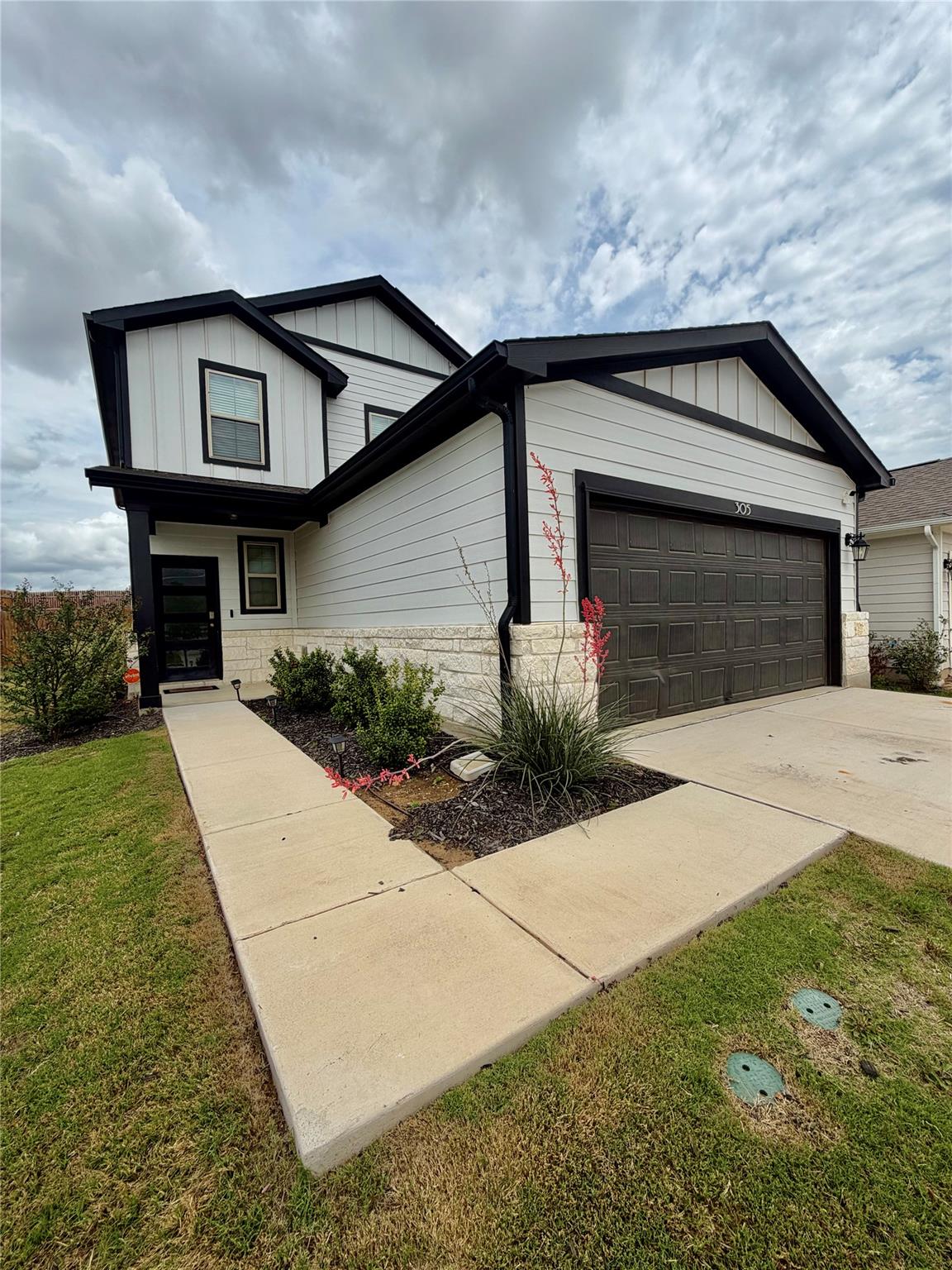 305 Tolo Drive Elgin TX 78621