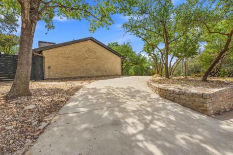 8312 Adirondack Trail Austin TX 78759