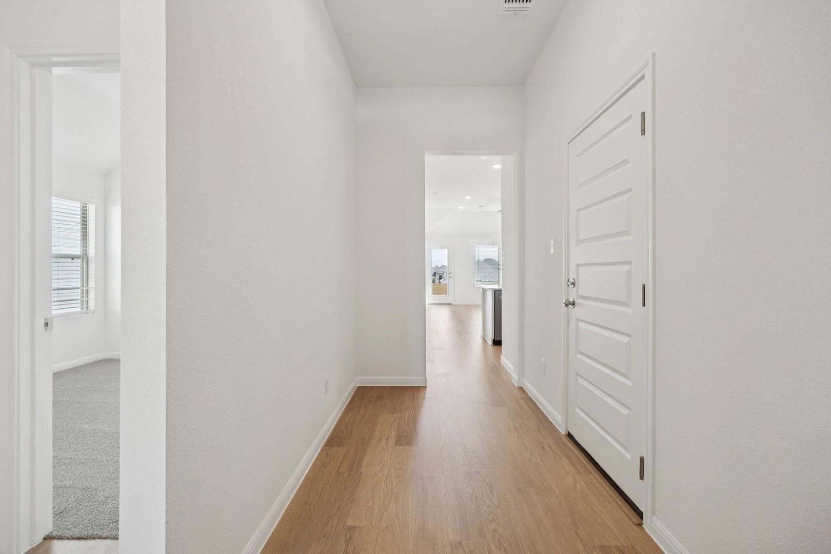 332 Bendecido Loop Elgin TX 78621