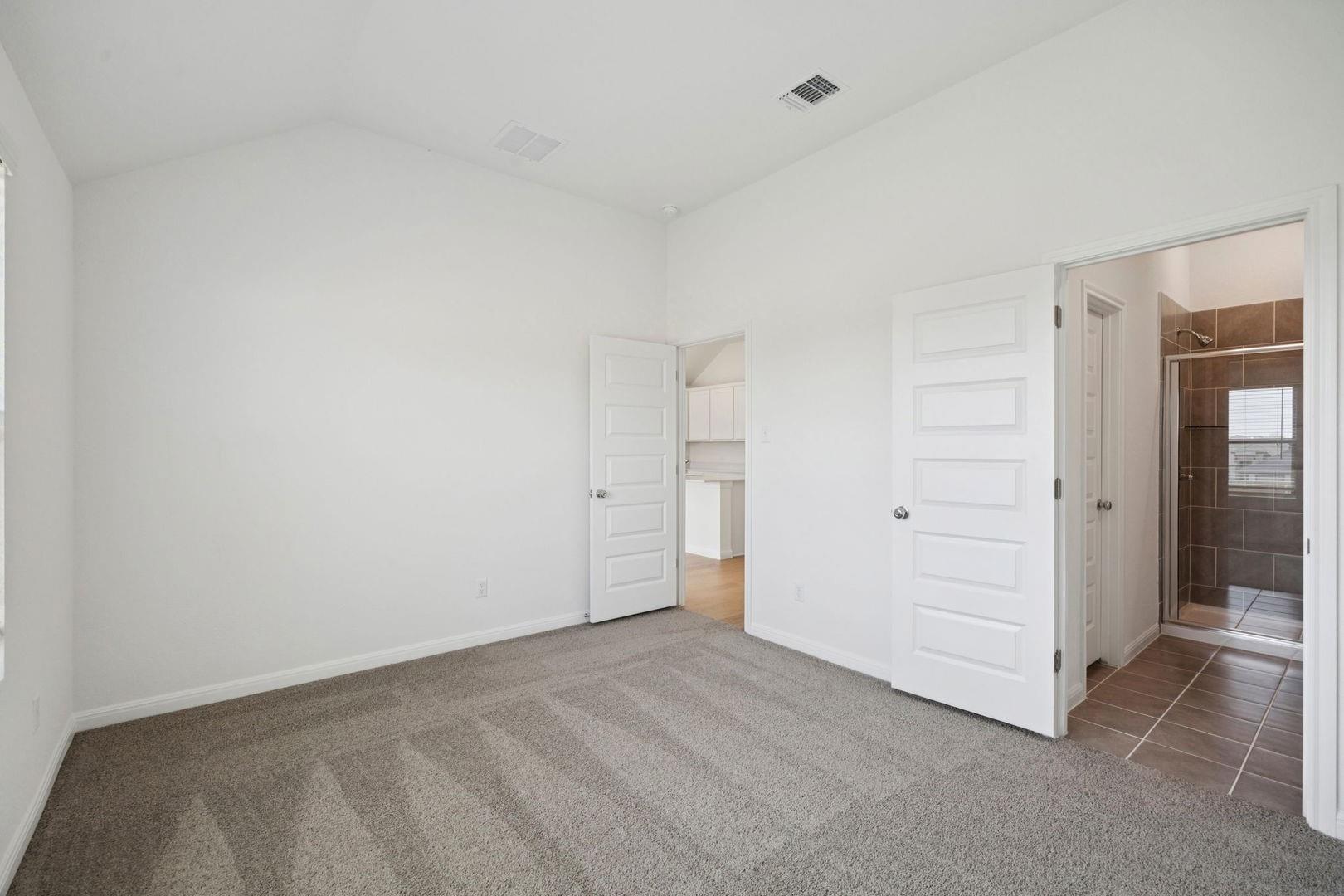 332 Bendecido Loop Elgin TX 78621