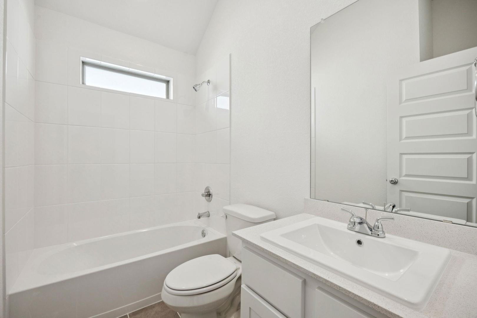 332 Bendecido Loop Elgin TX 78621