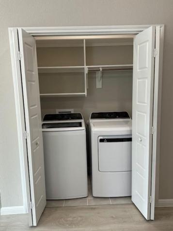 332 Bendecido Loop Elgin TX 78621