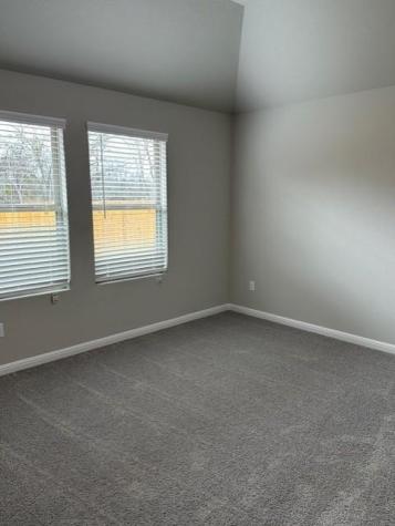 332 Bendecido Loop Elgin TX 78621