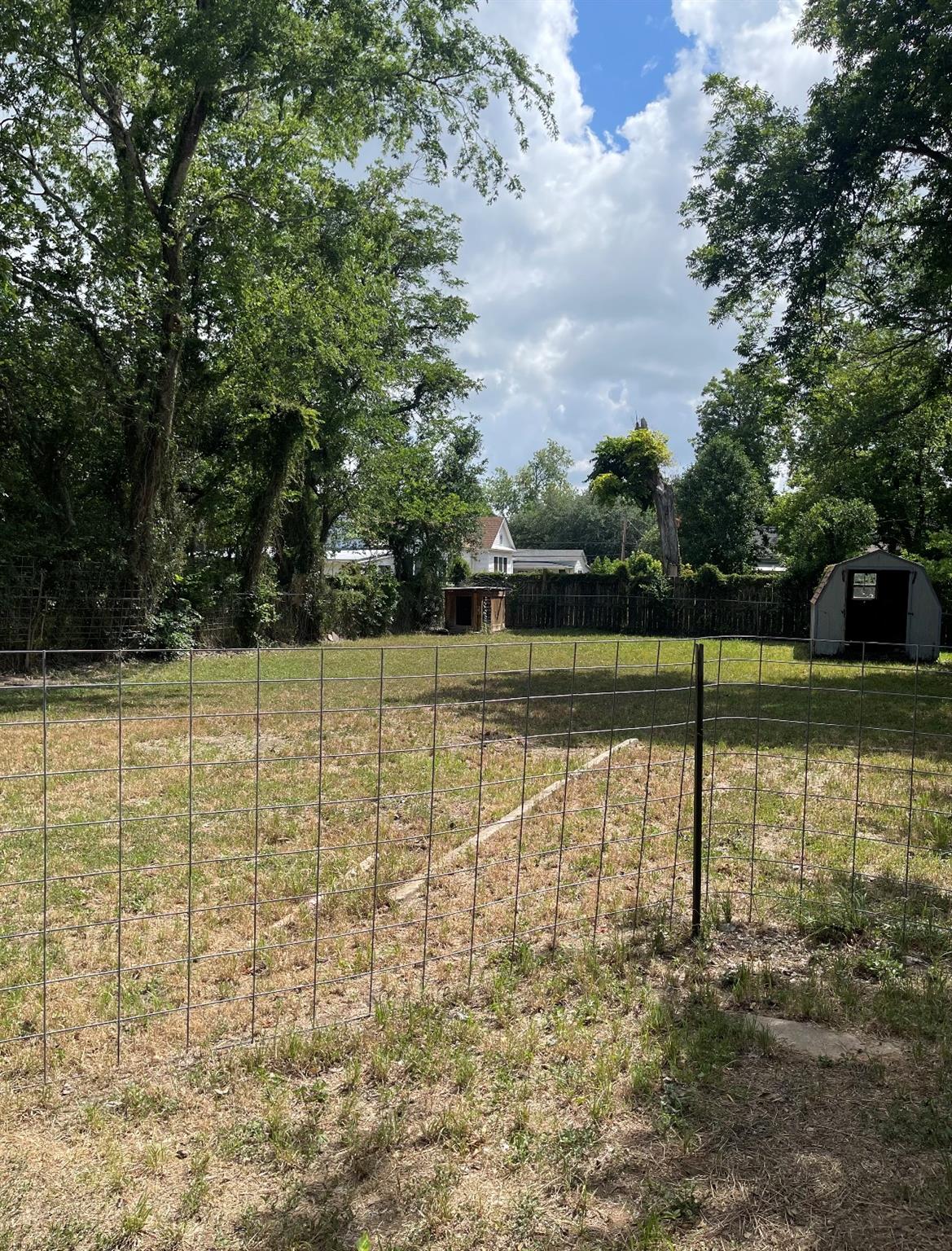 1120 Saint Paul Street Gonzales TX 78629