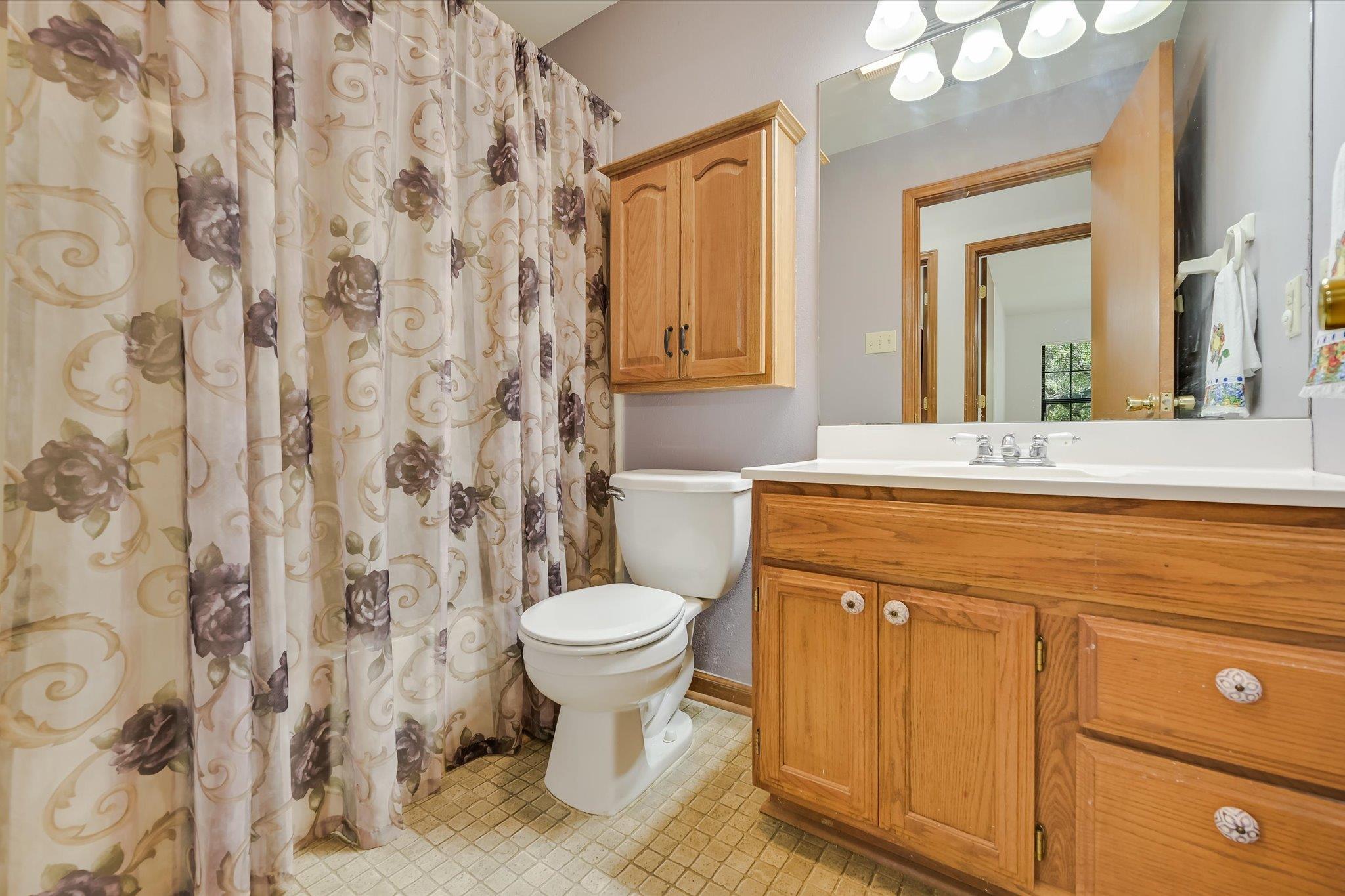 611 Mountain Crest Drive Wimberley TX 78676