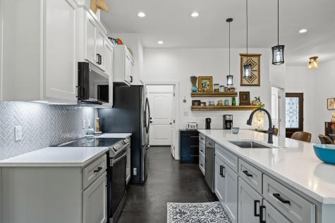 145 Haliimaile Lane Bastrop TX 78602