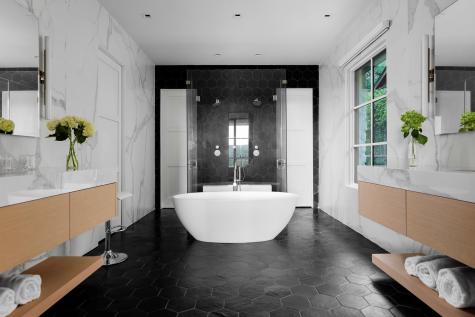 4402 Aqua Verde Drive Austin TX 78746