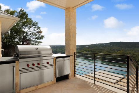 4402 Aqua Verde Drive Austin TX 78746