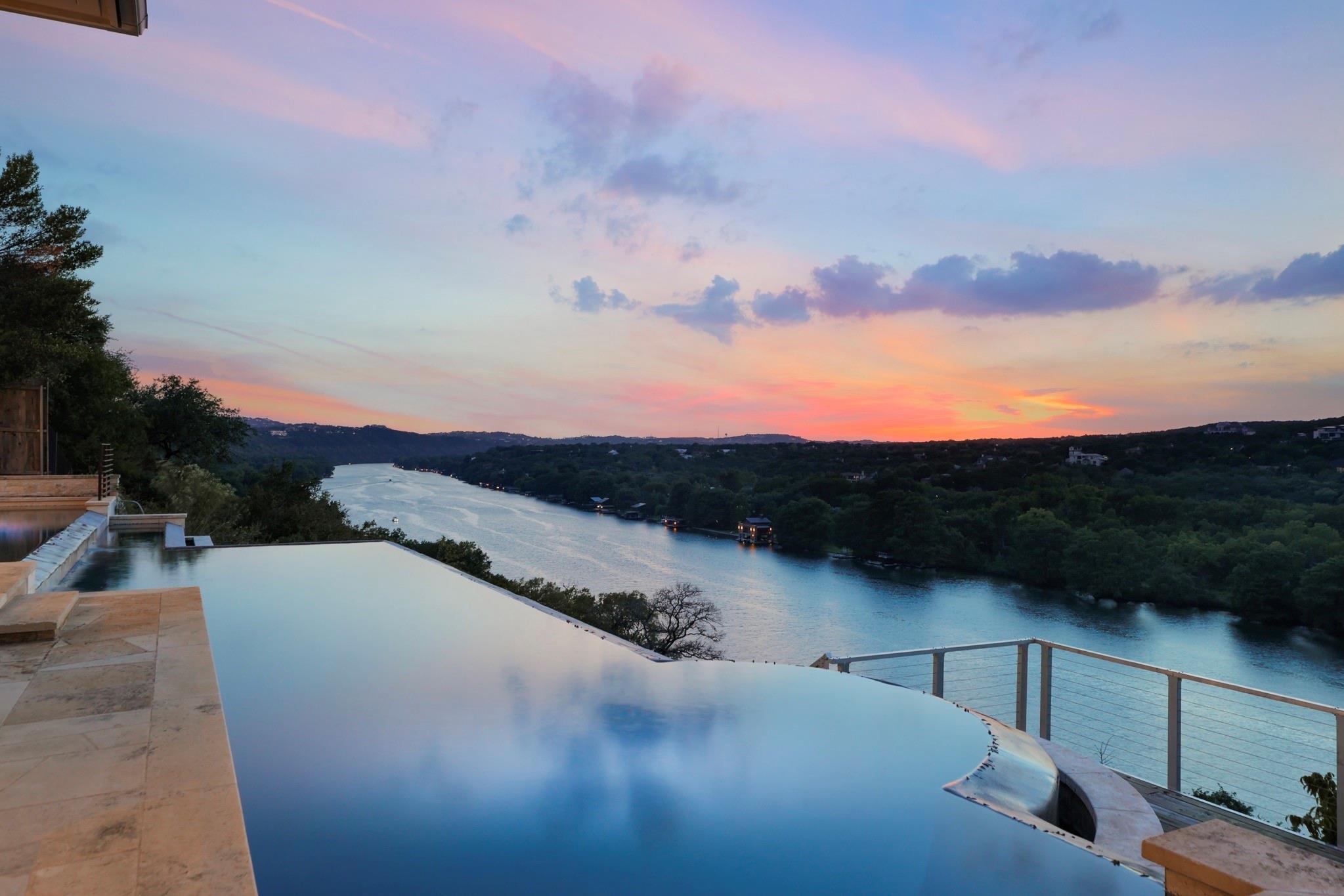 4402 Aqua Verde Drive Austin TX 78746