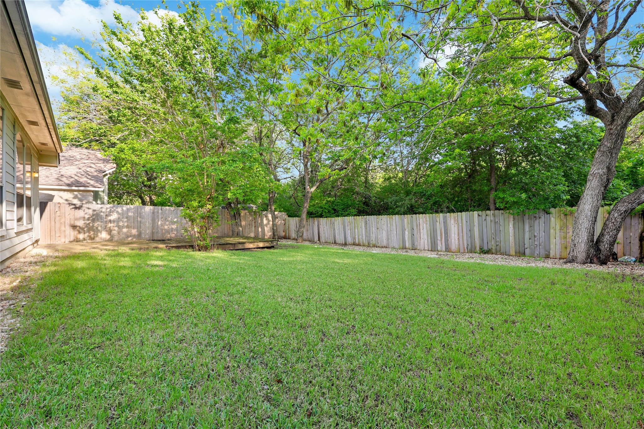 6815 Poncha Pass Austin TX 78749