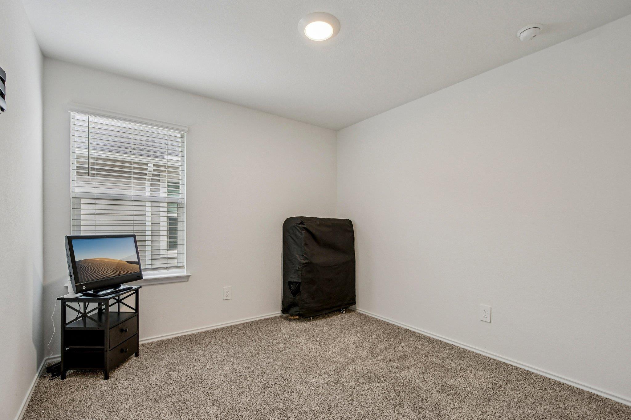 519 Sandringham Loop Kyle TX 78640