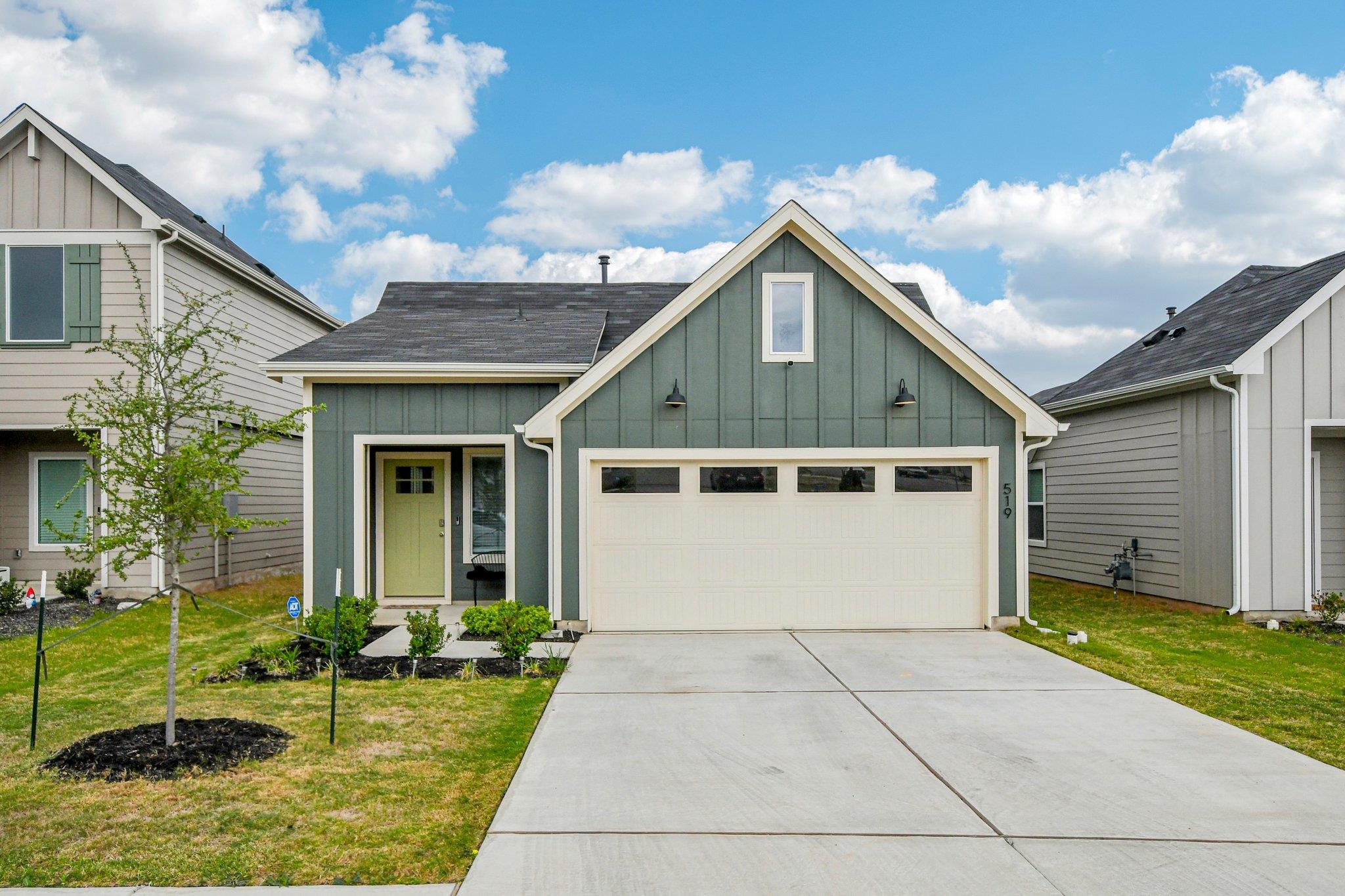 519 Sandringham Loop Kyle TX 78640