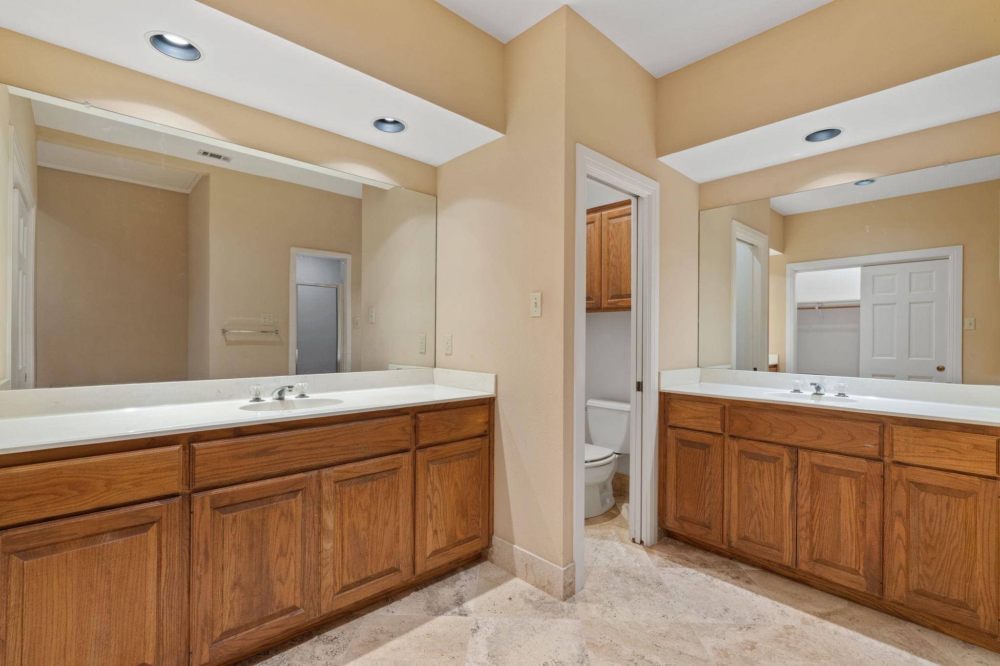 1927 Clubhouse Hill Drive Spicewood TX 78669