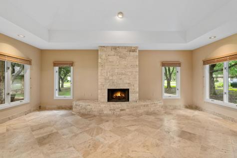 1927 Clubhouse Hill Drive Spicewood TX 78669
