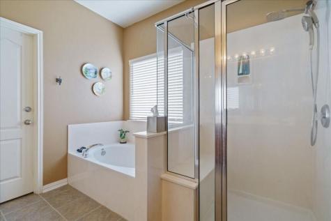 324 Bloomsbury Drive Kyle TX 78640