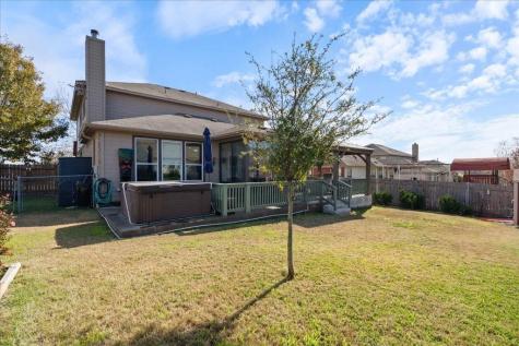 324 Bloomsbury Drive Kyle TX 78640