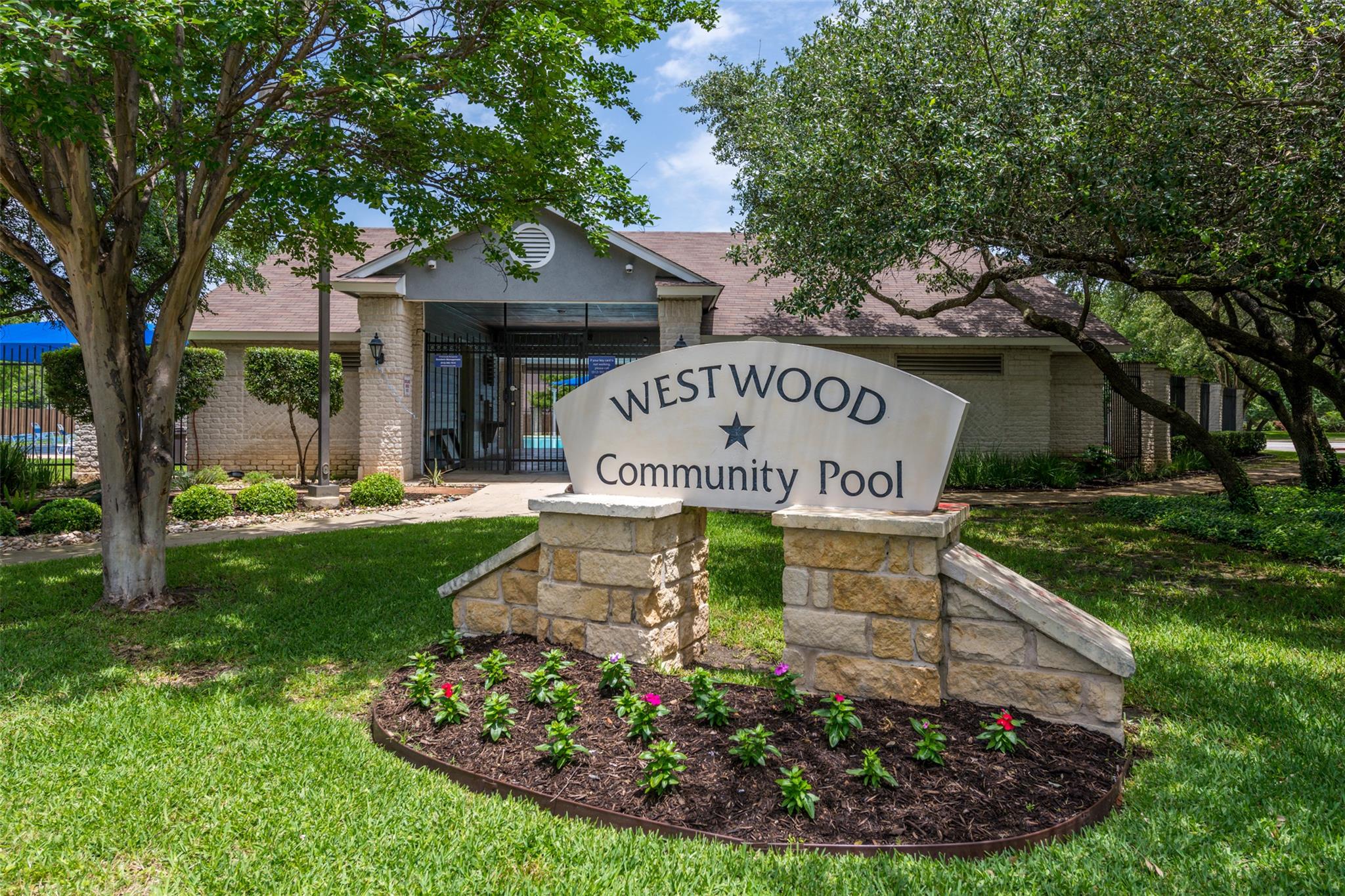 200 Deercreek Lane Leander TX 78641