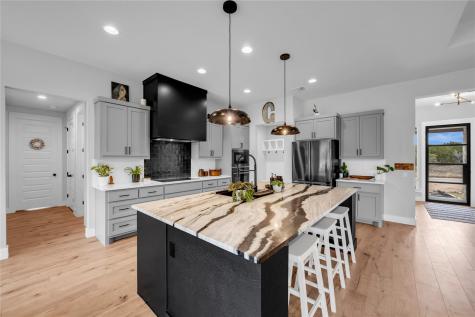 123 Wandering Oak Circle Burnet TX 78611