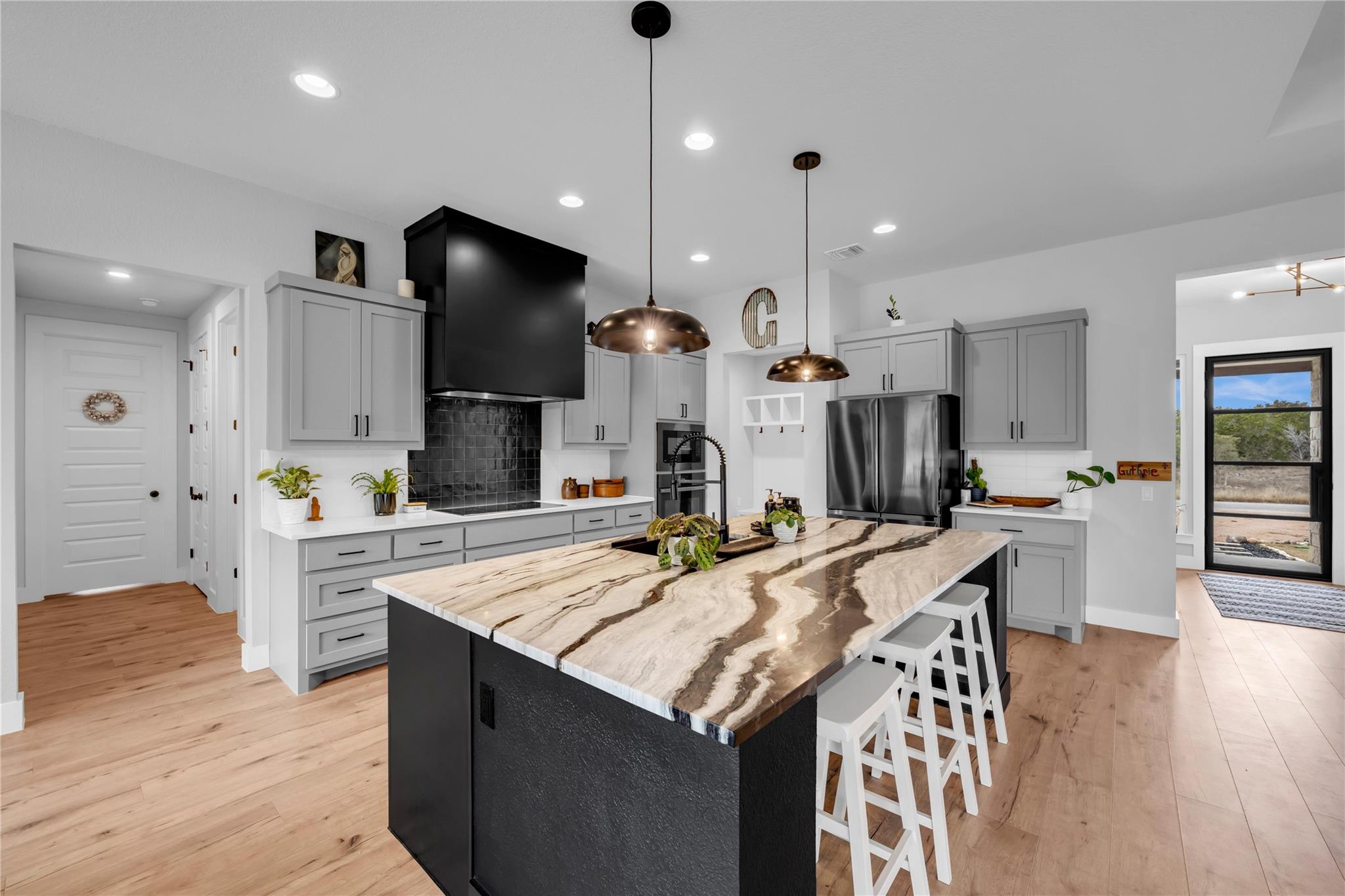 123 Wandering Oak Circle Burnet TX 78611