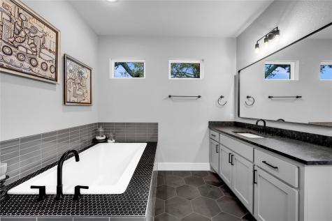 123 Wandering Oak Circle Burnet TX 78611