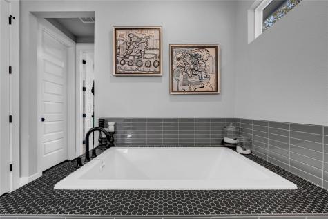 123 Wandering Oak Circle Burnet TX 78611