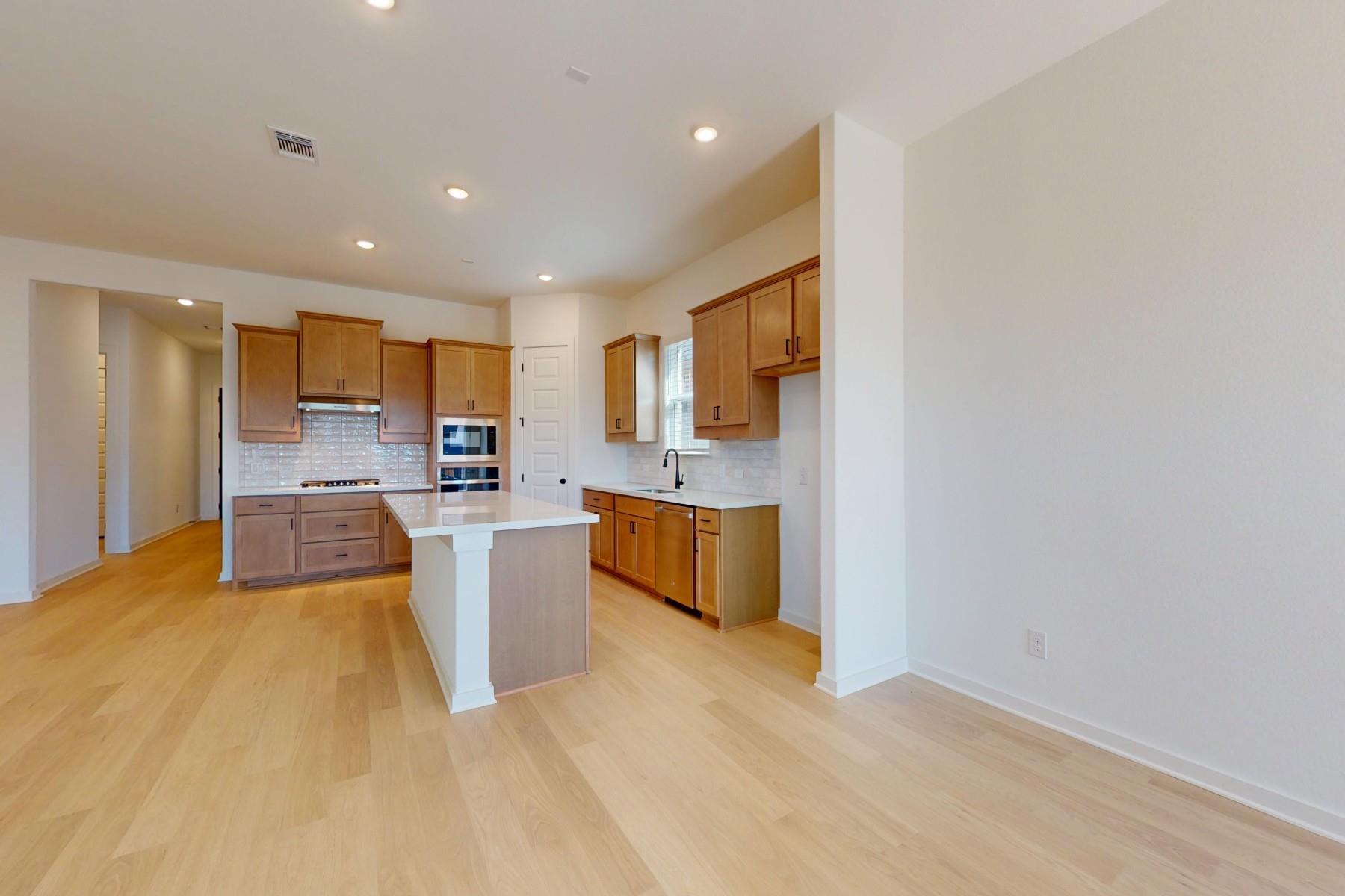 137 Bishop Wood Road Dripping Springs TX 78620