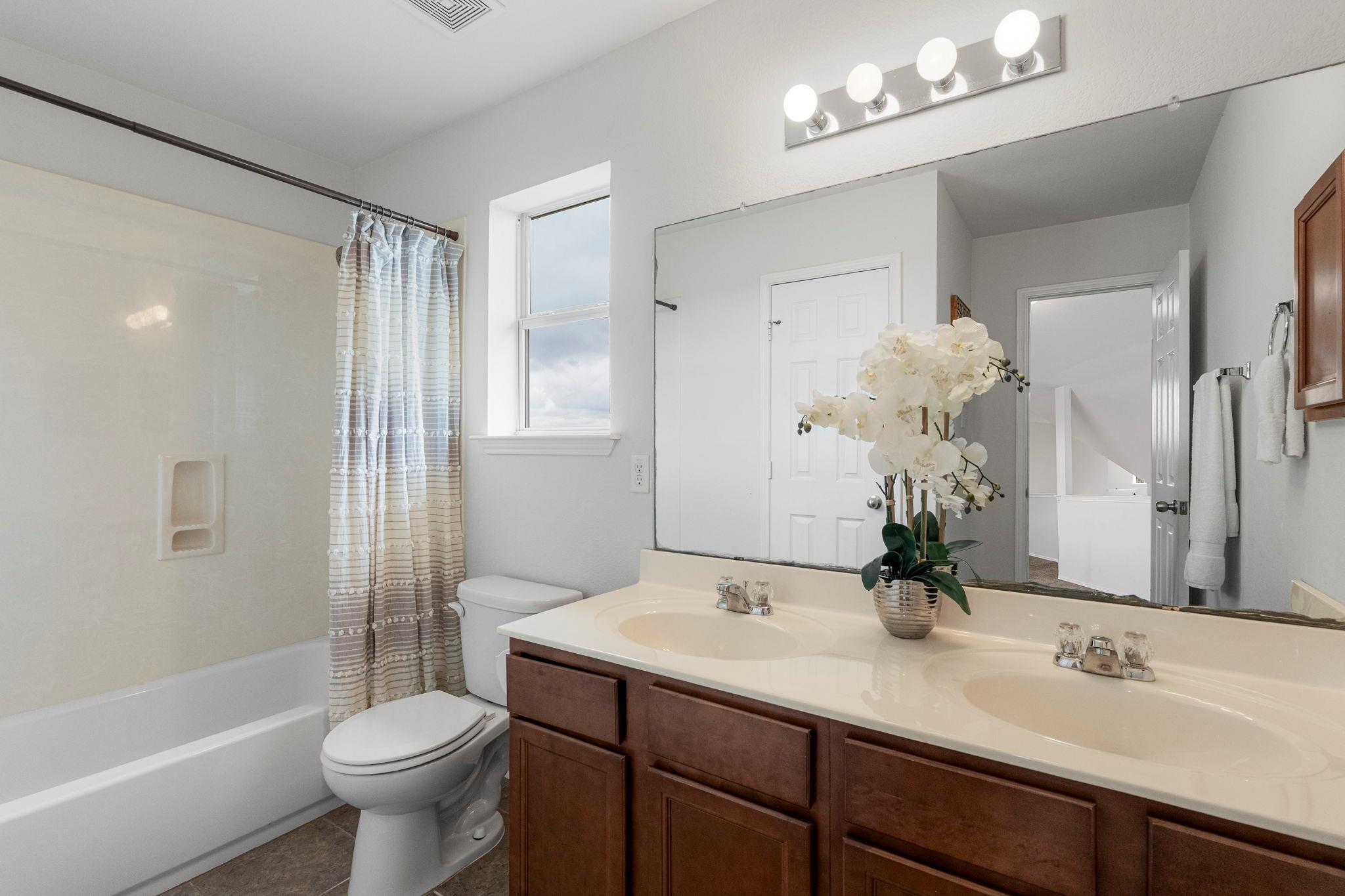 5816 Maciver Drive Austin TX 78754