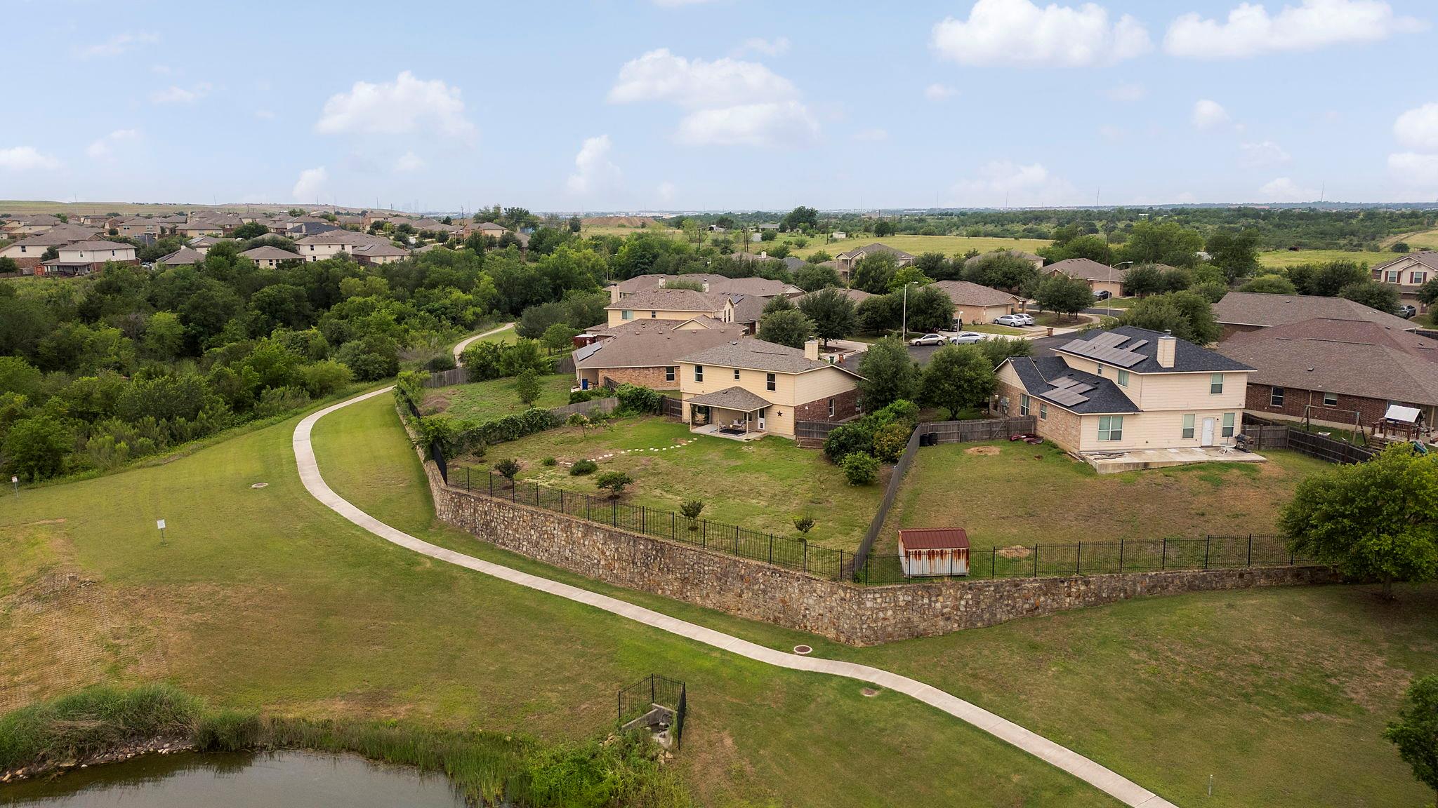 5816 Maciver Drive Austin TX 78754