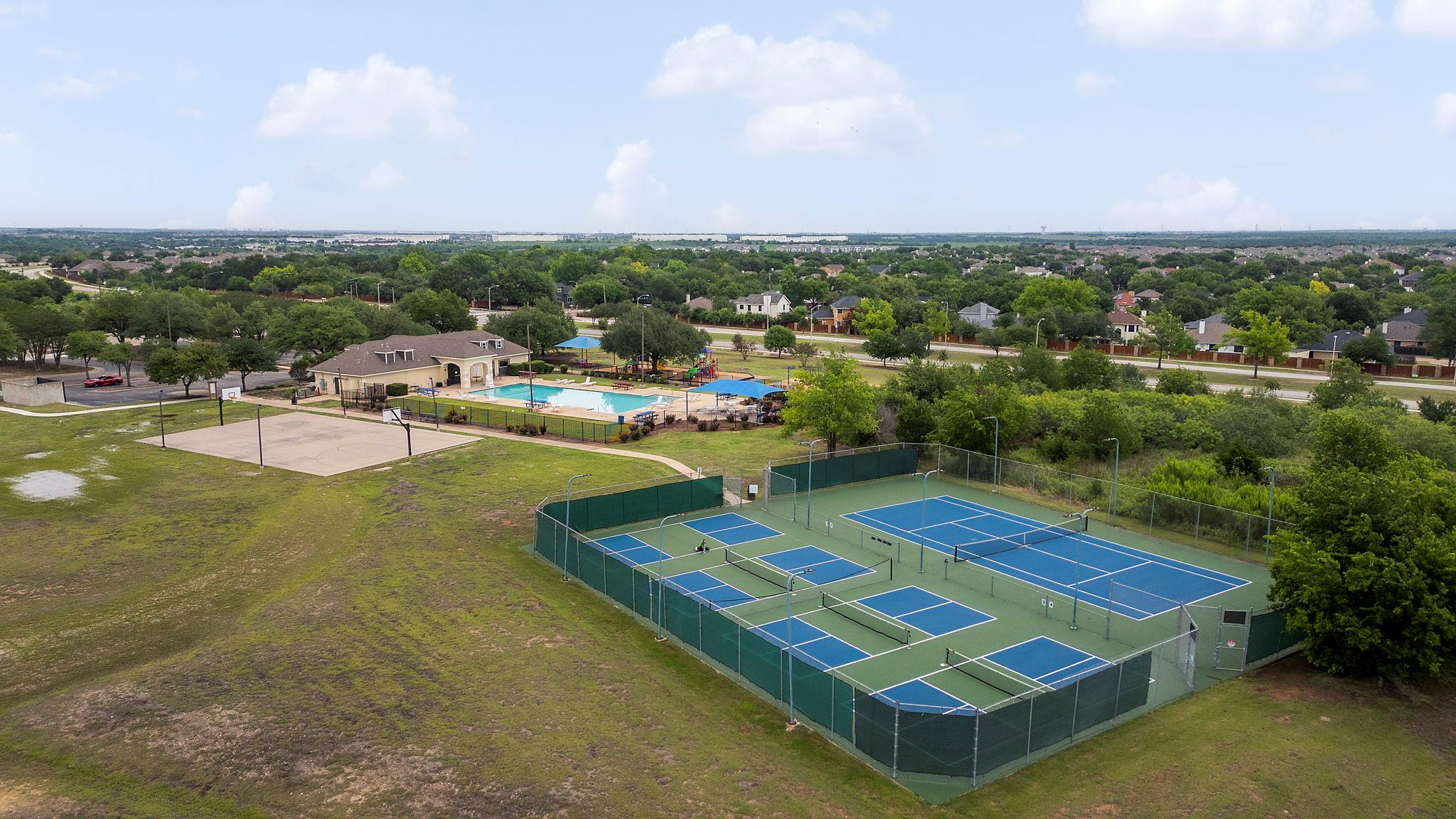 5816 Maciver Drive Austin TX 78754